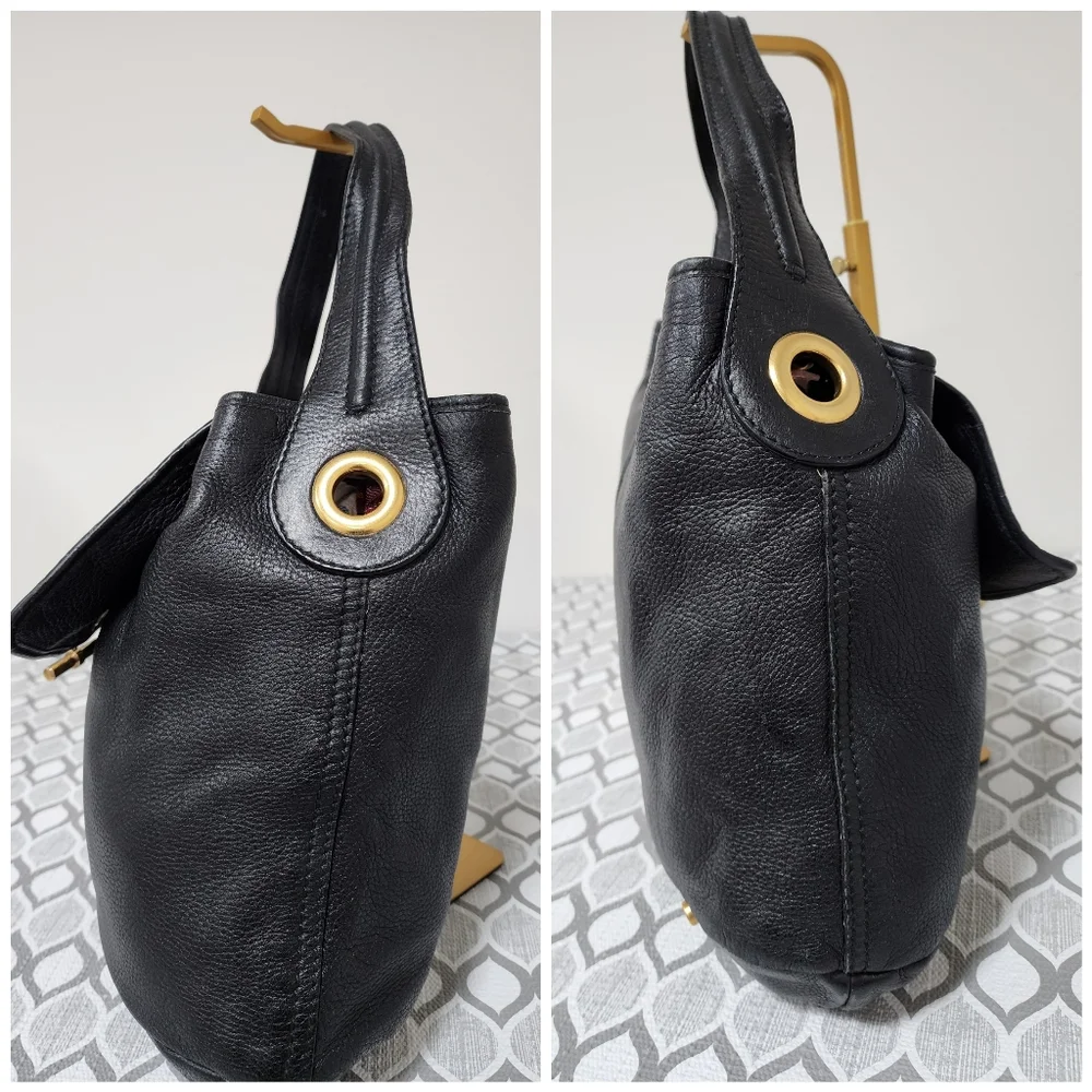 Yves Saint Laurent Vintage Capri Grain Leather Hobo Bag Black